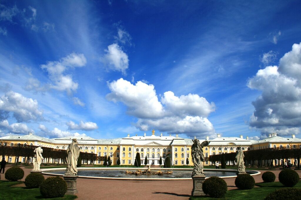 Top 10 St Peterburg: Schloss Peterhof
