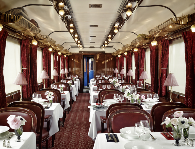 Orient-Express. Restaurant.